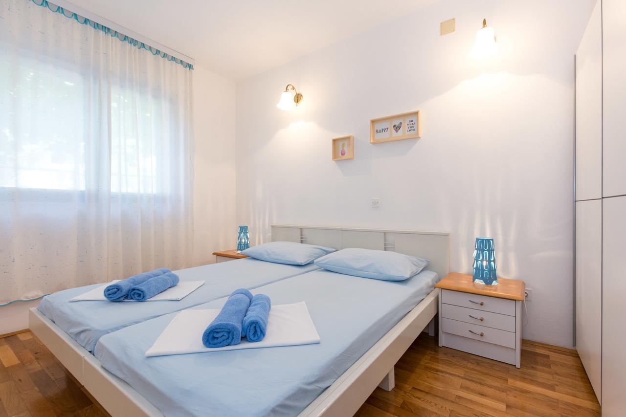 Adora Apartment Krk Town Exterior photo